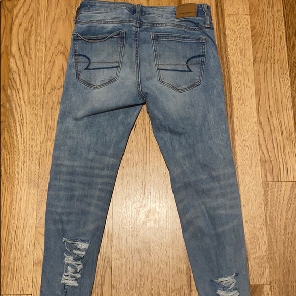 american eagle ripped jeans - Picture 3 of 4